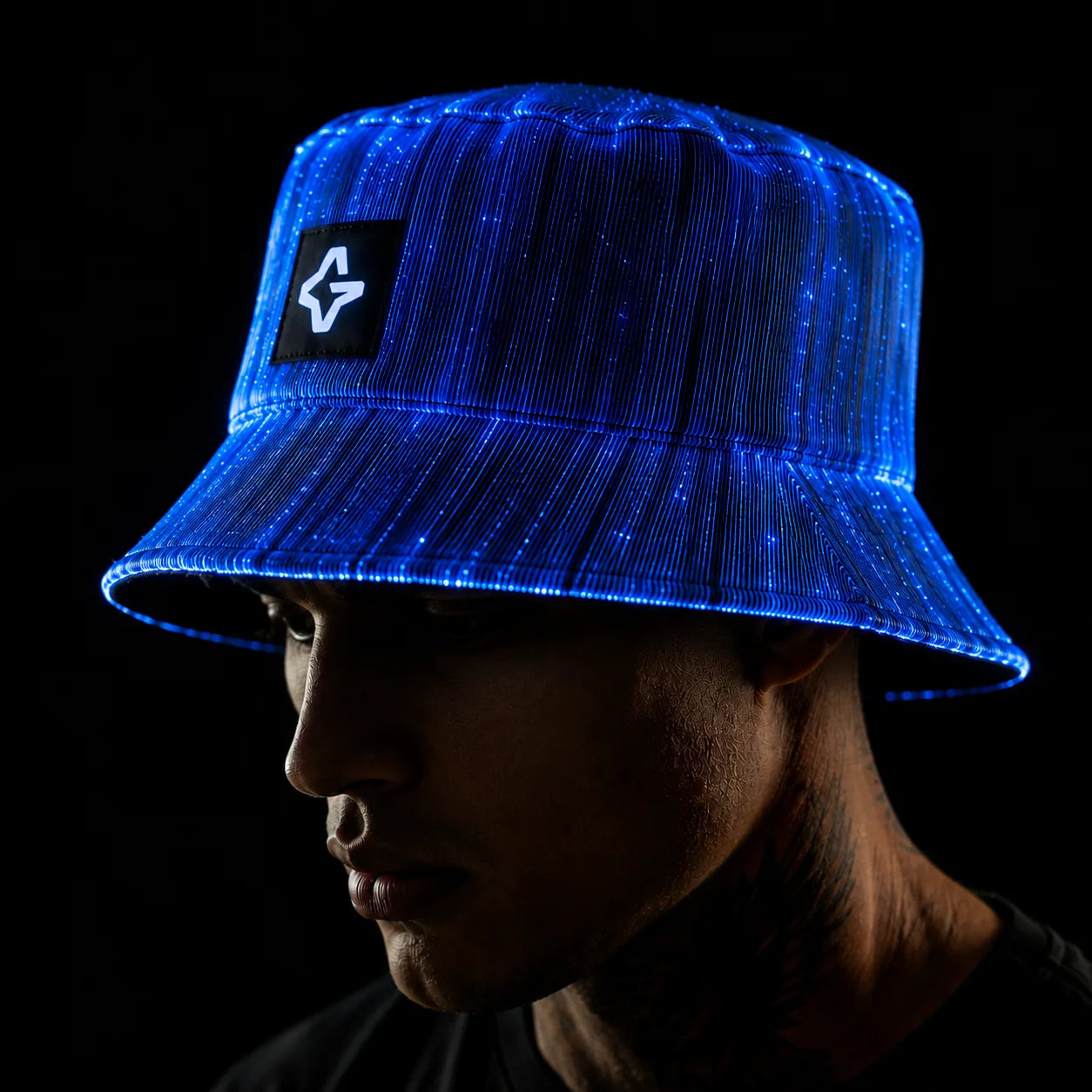 Model v modrom fiber optic bucket hate